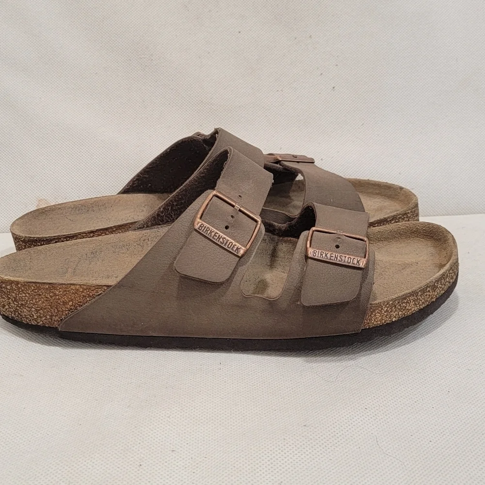 BIRKENSTOCK BROWN LEATHER SLIDE STYLE SANDALS